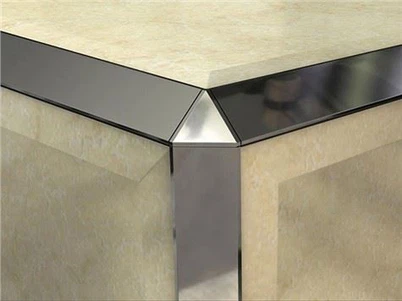 משולש אריחי אלומיניום פינת משולש