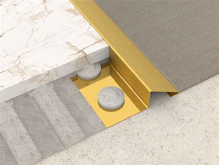 Metal Triangle Transition Strip