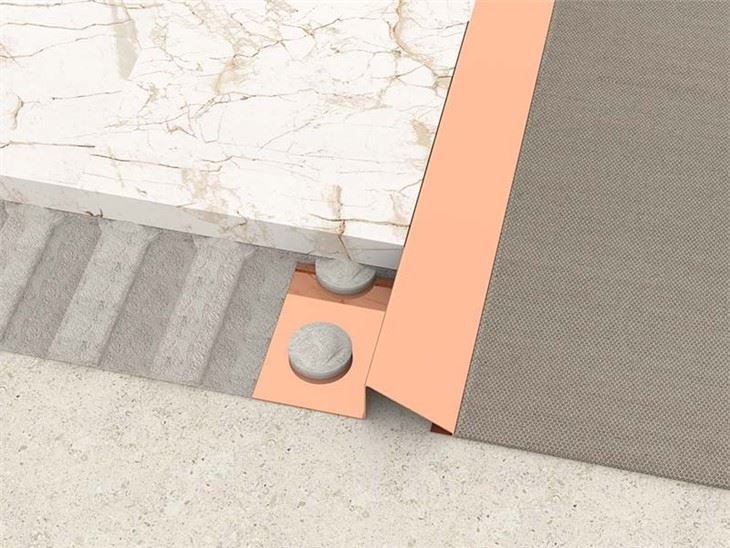 Metal Triangle Transition Strip